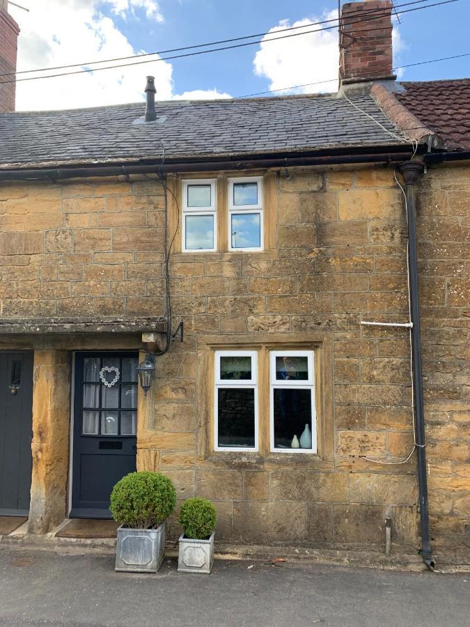 Cottage In The Heart Of Montacute Екстериор снимка
